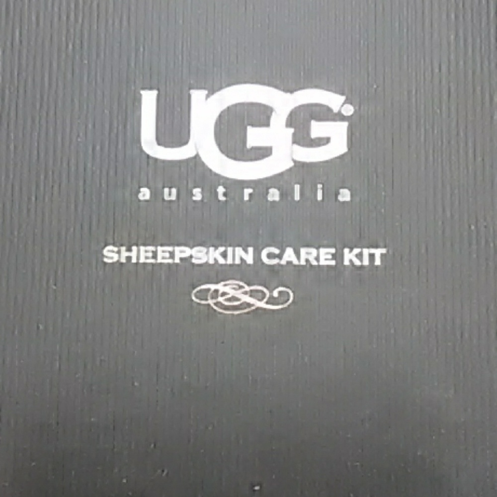 UGG Sheepskin Care Kit